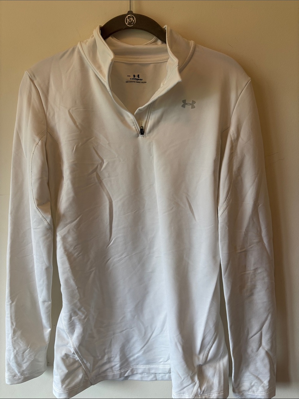 Under Armour White women’s fitted Quarter-Zip Performance Pullover